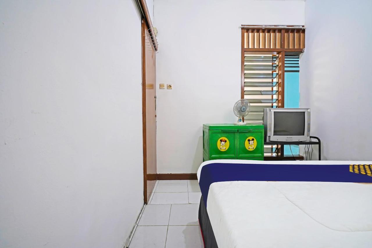 Spot On 91723 Sony Homestay Syariah Sukabumi Exterior photo