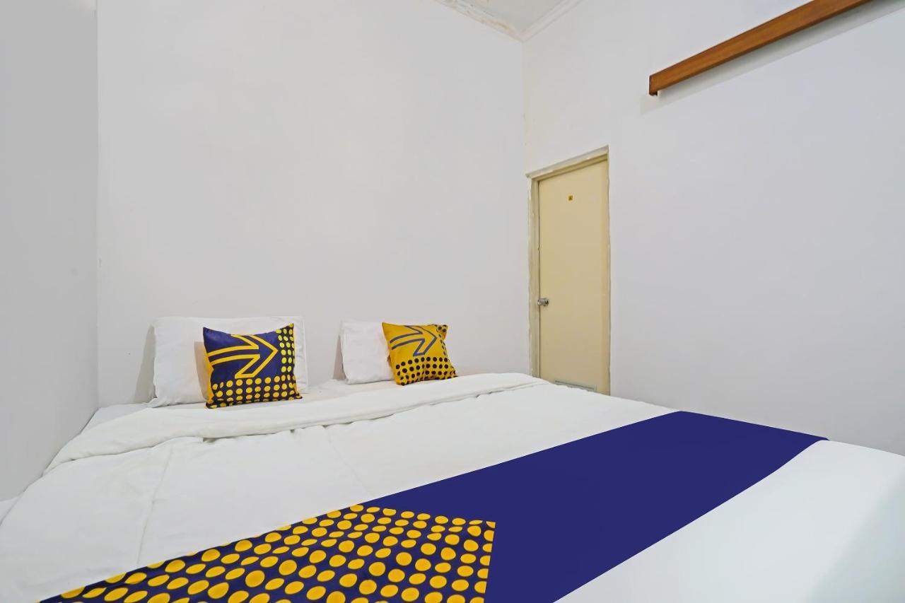 Spot On 91723 Sony Homestay Syariah Sukabumi Exterior photo
